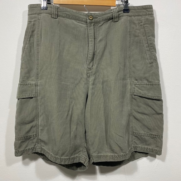 Tommy Bahama RELAX Men's Olive Green Soft Cargo Shorts Casual Outdoor Size 38 - Picture 1 of 11